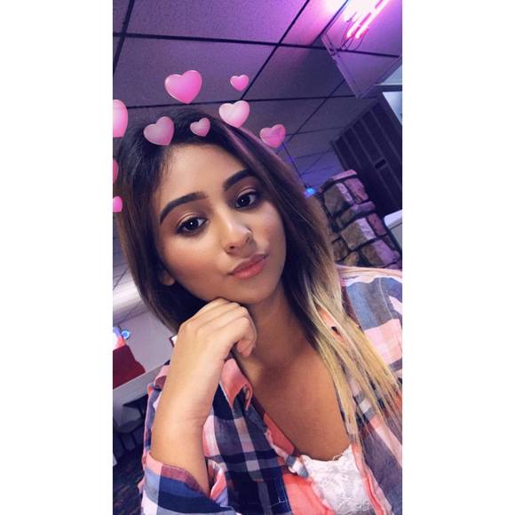 Meet your Posher, Brianna - Picture 1 of 1